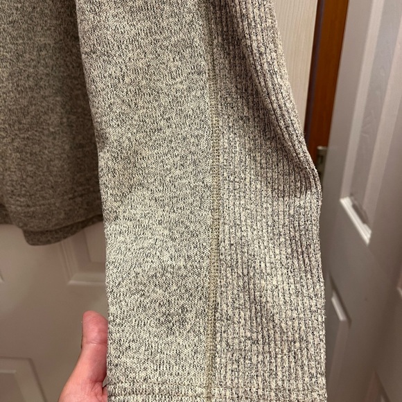 Van Heusen long sleeve pullover - Picture 4 of 5